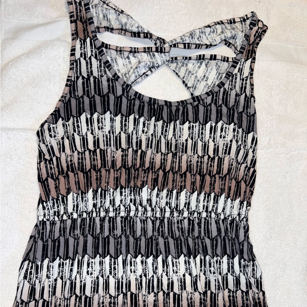Black,White, and Brown Patterned Sleeveless Dress